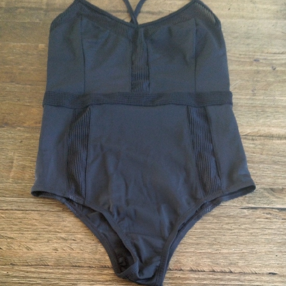 🦋Y&R SWIMSUIT🦋